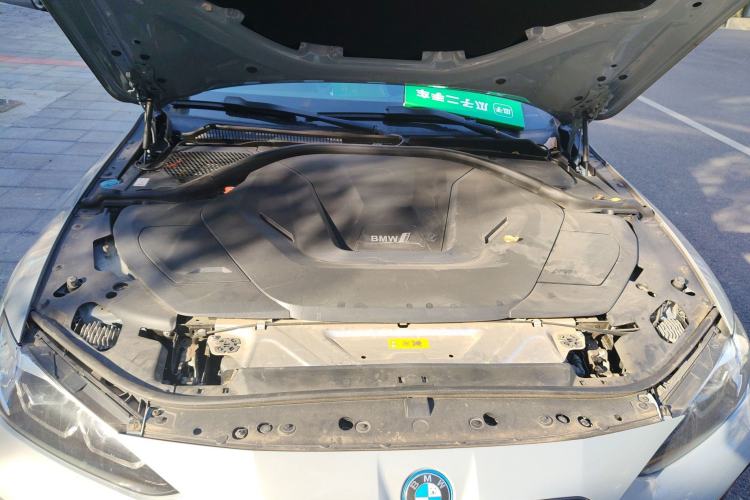 Used BMW i4 2022 eDrive40 Engine Bay