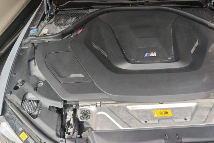Used BMW i4 2022 M50 Engine Bay Right