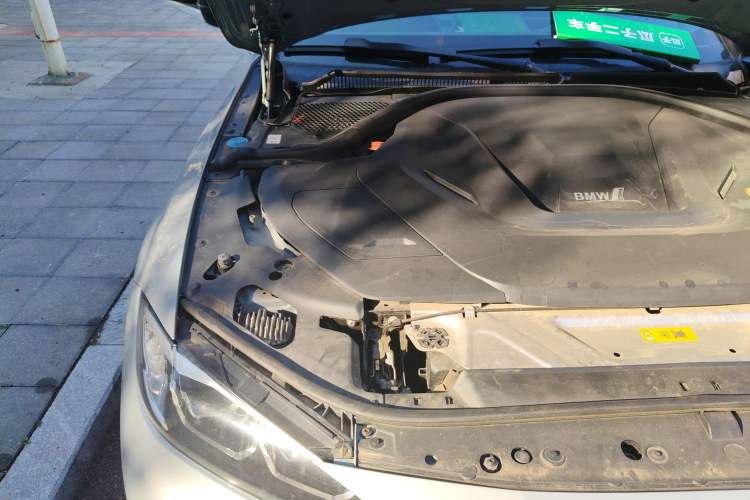 Used BMW i4 2022 eDrive40 Engine Bay Right