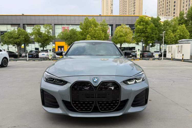 Used BMW i4 2022 eDrive40 Exterior 4