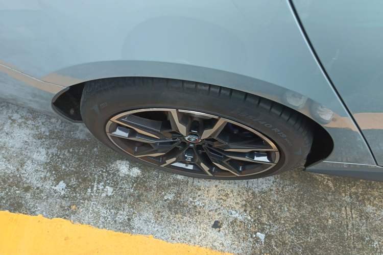 Used BMW i4 2022 M50 Exterior 5