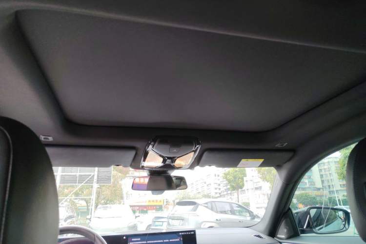 Used BMW i4 2022 eDrive40 Headliner