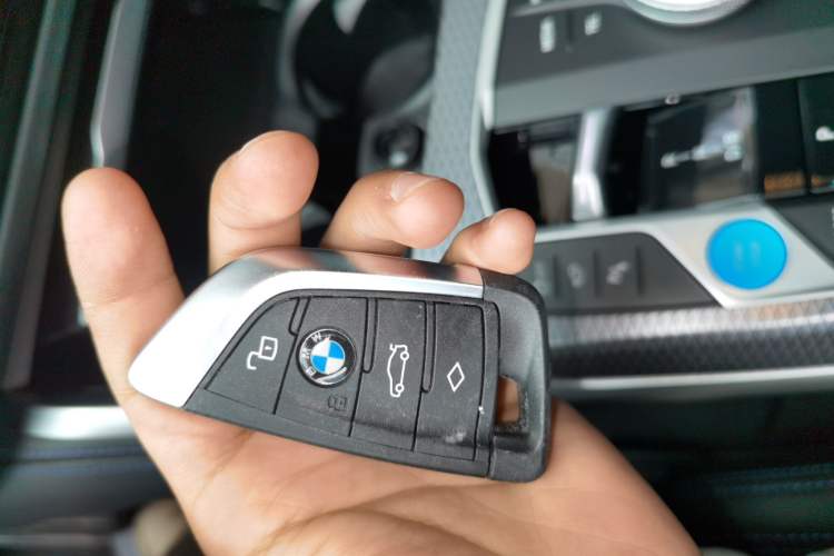 Used BMW i4 2022 M50 Interior 1