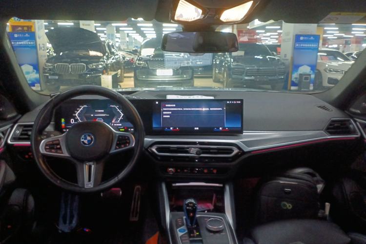 Used BMW i4 2022 M50 Interior 2