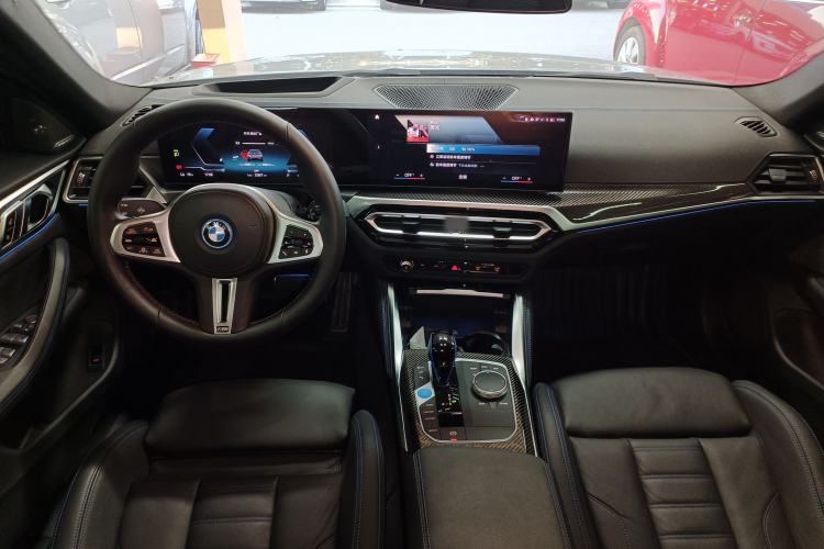 Used BMW i4 2022 M50 Interior 2