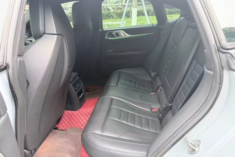 Used BMW i4 2022 M50 Interior 3