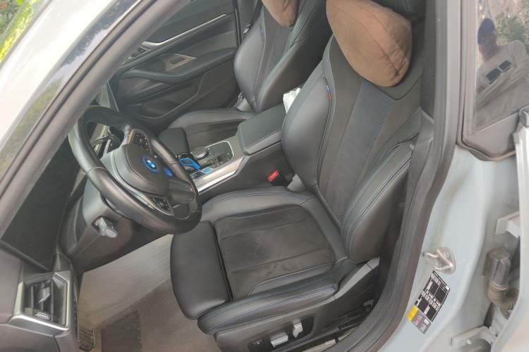 Used BMW i4 2022 eDrive40 Left Front Seat