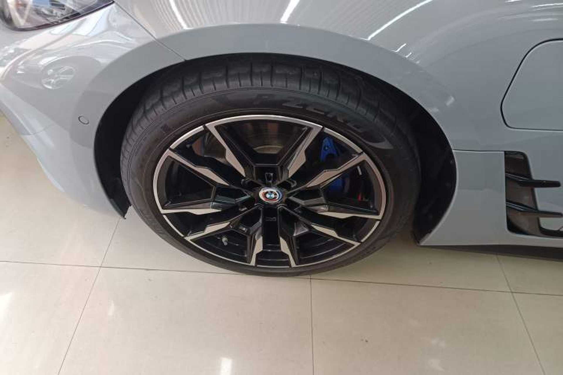 Used BMW i4 2022 M50 Left Front Wheel Hub