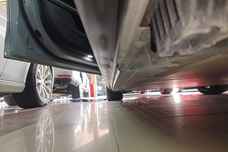 Used BMW i4 2022 M50 Left Side Sill