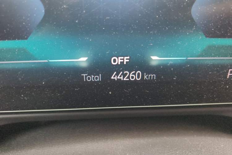Used BMW i4 2022 eDrive40 Odometer Close Up