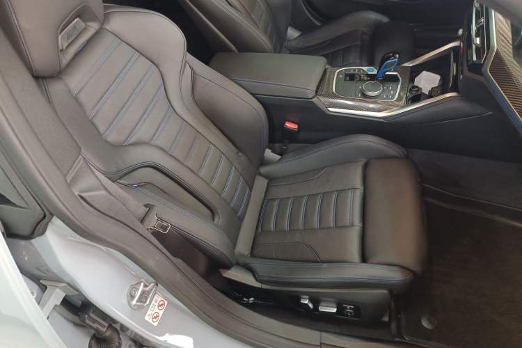 Used BMW i4 2022 M50 Right Front Seat