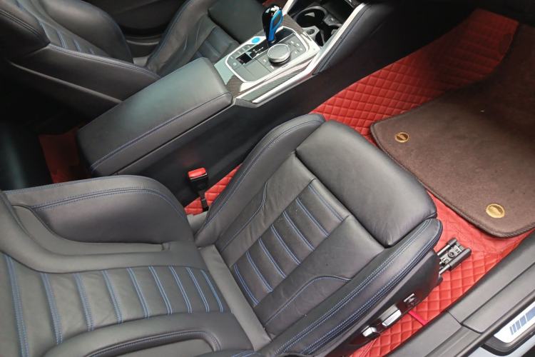 Used BMW i4 2022 M50 Right Front Seat