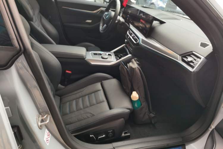 Used BMW i4 2022 M50 Right Front Seat