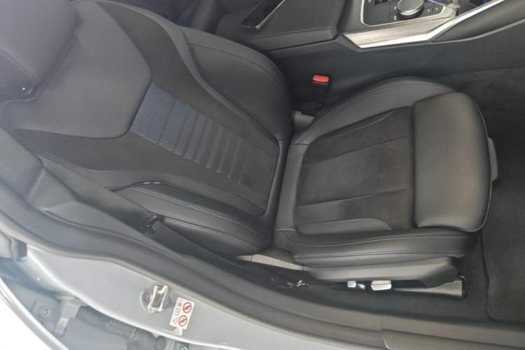 Used BMW i4 2022 eDrive40 Right Front Seat