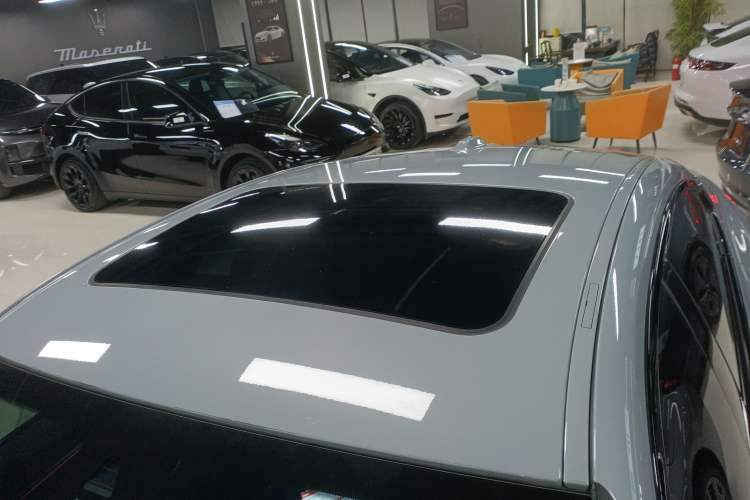 Used BMW i4 2022 M50 Roof