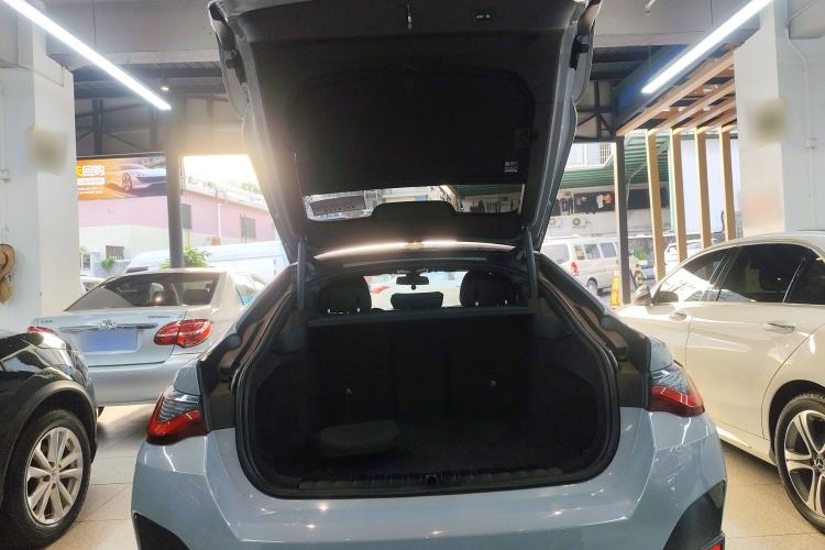 Used BMW i4 2022 eDrive40 Trunk