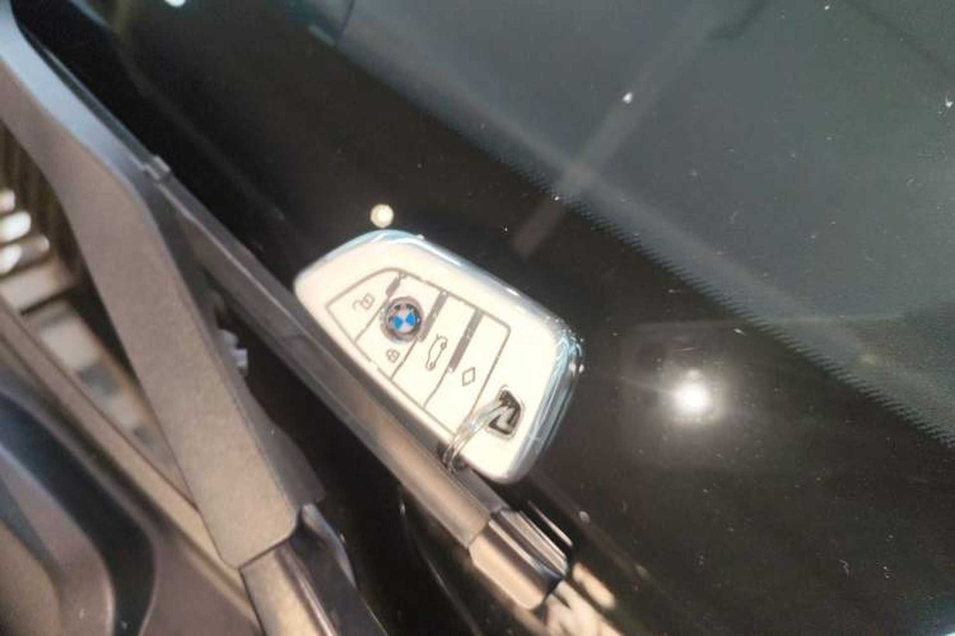 Used BMW i4 2022 eDrive40 Vehicle Key