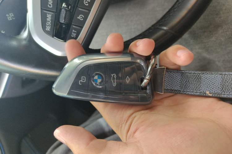 Used BMW i4 2022 eDrive40 Vehicle Key