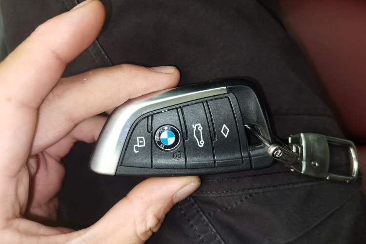 Used BMW i4 2022 eDrive40 Vehicle Key