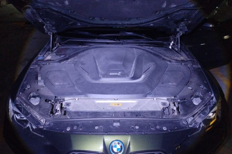 Used BMW i4 2022 eDrive40 Engine Bay
