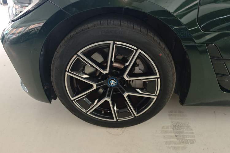 Used BMW i4 2022 eDrive40 Exterior 4