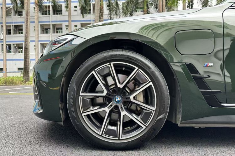 Used BMW i4 2022 eDrive40 Exterior 6