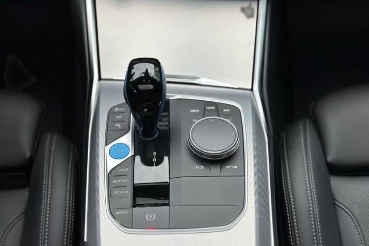 Used BMW i4 2022 eDrive40 Gear Lever