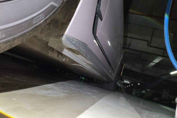 Used BMW i4 2022 M50 Chassis Front Left
