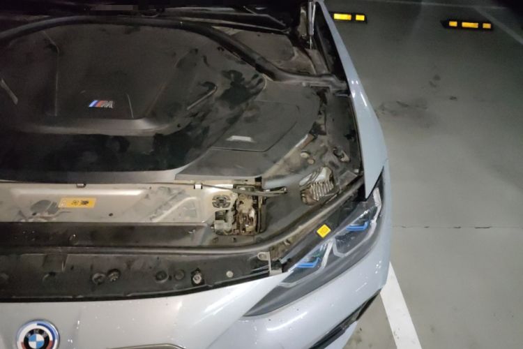 Used BMW i4 2022 M50 Engine Bay Left