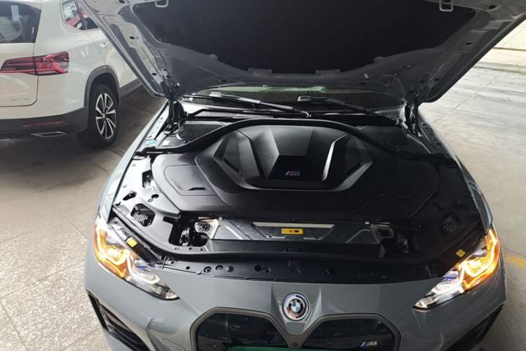 Used BMW i4 2022 M50 Engine Bay