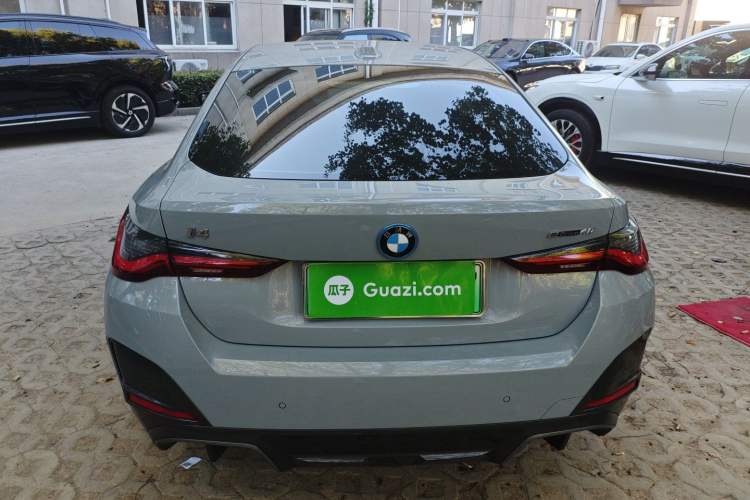 Used BMW i4 2022 eDrive40 Exterior 4
