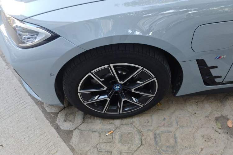 Used BMW i4 2022 eDrive40 Exterior 7