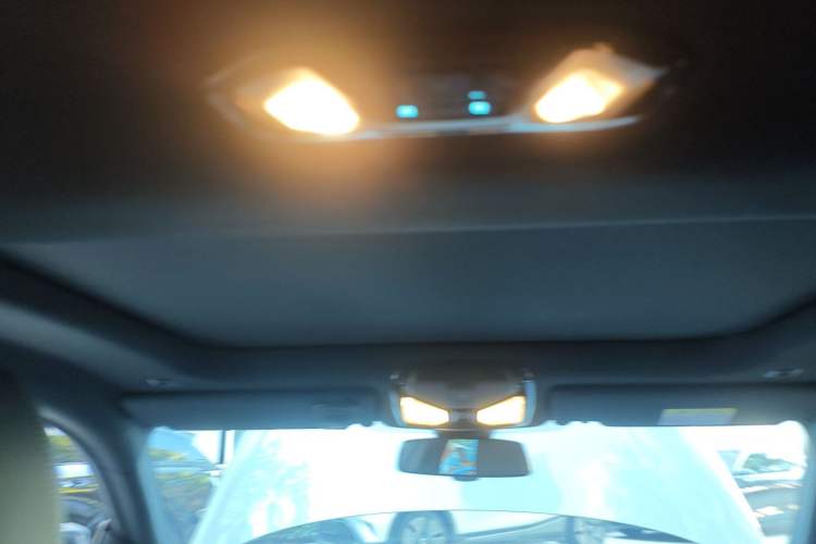 Used BMW i4 2022 eDrive40 Headliner