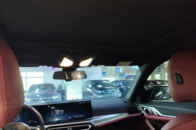 Used BMW i4 2022 eDrive40 Headliner