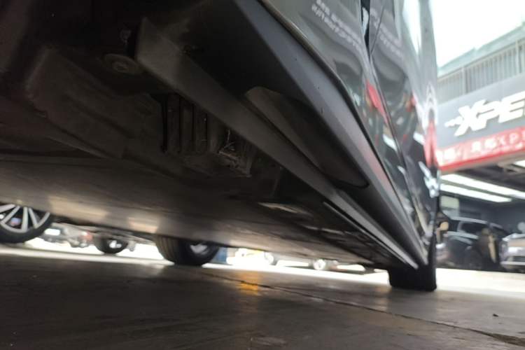 Used BMW i4 2022 M50 Left Side Sill