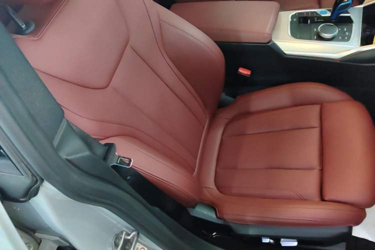 Used BMW i4 2022 eDrive40 Right Front Seat