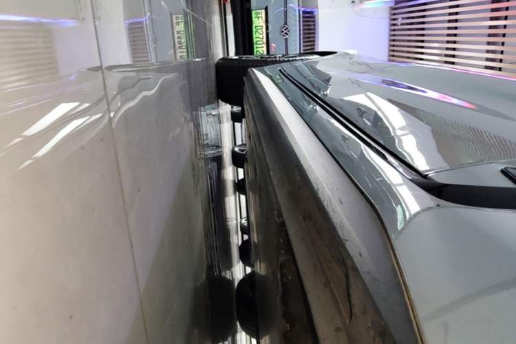 Used BMW i4 2022 eDrive40 Right Side Sill