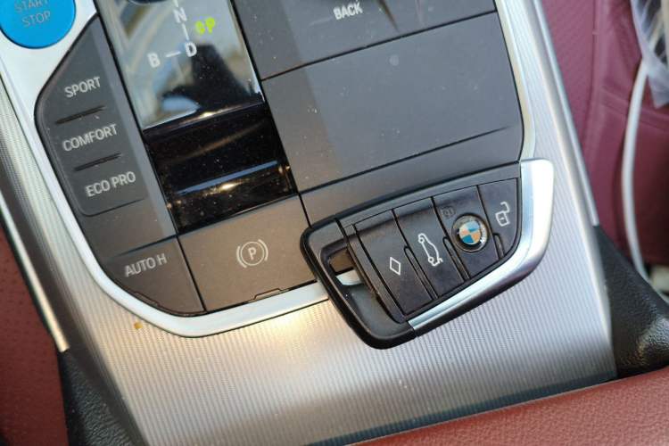 Used BMW i4 2022 eDrive40 Vehicle Key
