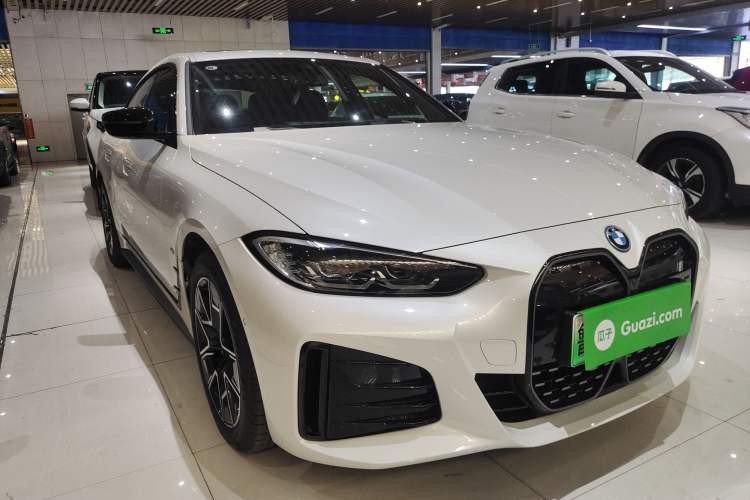 Used BMW i4 2022 eDrive40 Exterior 1
