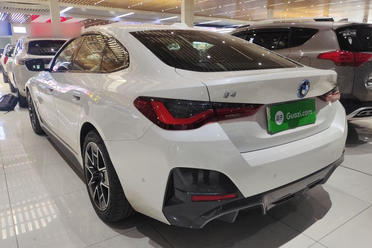 Used BMW i4 2022 eDrive40 Exterior 2