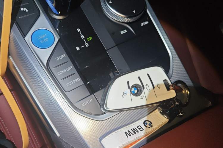 Used BMW i4 2022 eDrive40 Vehicle Key