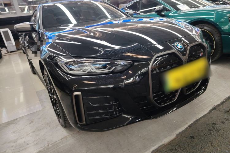 Used BMW i4 2023 M50 Exterior 2
