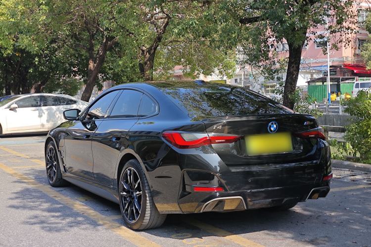 Used BMW i4 2023 M50 Exterior 3