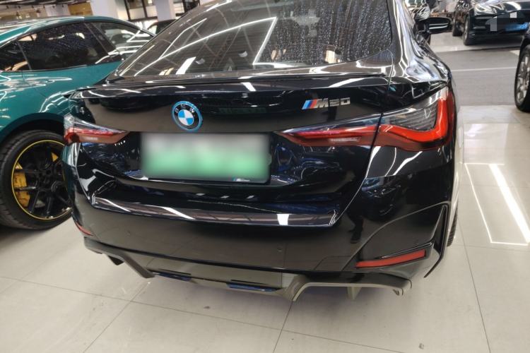 Used BMW i4 2023 M50 Exterior 4