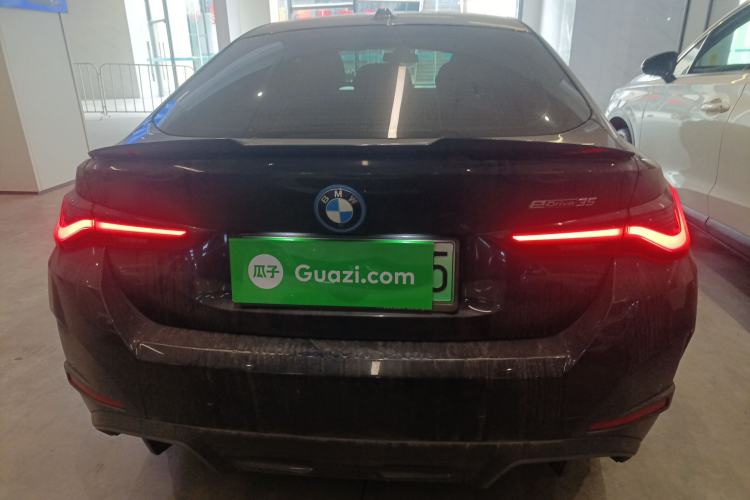 Used BMW i4 2023 eDrive35 Exterior 4