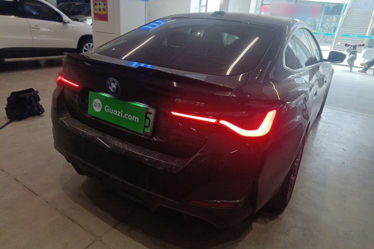 Used BMW i4 2023 eDrive35 Exterior 5