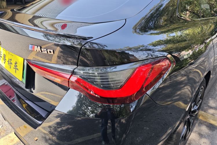 Used BMW i4 2023 M50 Exterior 5
