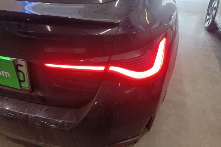 Used BMW i4 2023 eDrive35 Exterior 6