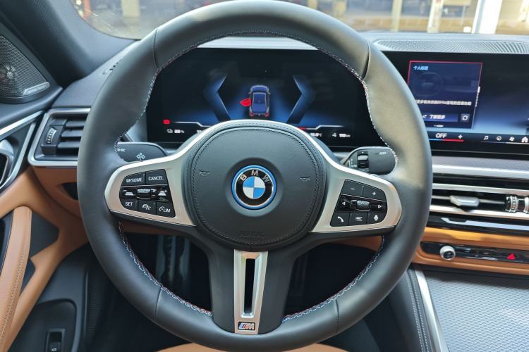 Used BMW i4 2023 M50 Interior 6