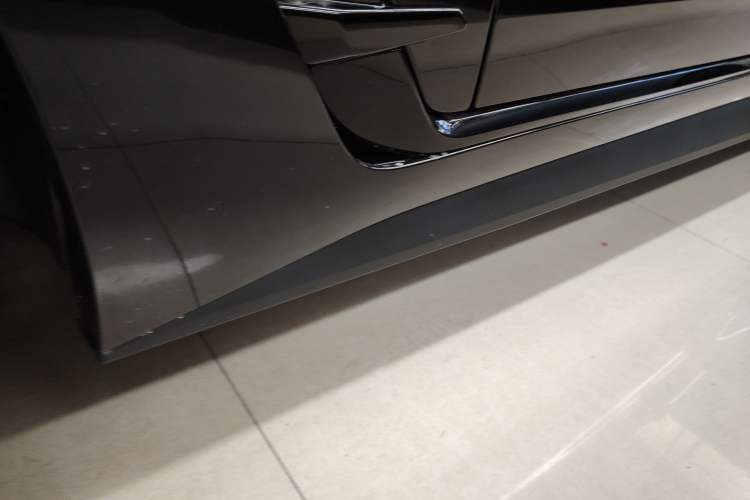 Used BMW i4 2023 M50 Left Side Sill